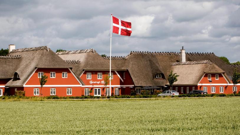 Wedding in Christiansfeld at Tyrstrup Kro